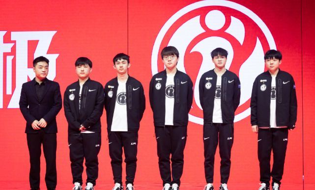 去了一些本 去了一些本