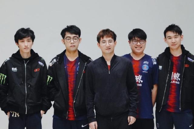 击一条龙 击一条龙